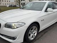 Gebraucht BMW 520 184 PS (135 kW) 2013 Weiß Kombi