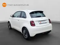 Gebraucht Fiat 500e 86 kW (118 PS) 2023 Colore esterno (arktis weiß) Kleinwagen