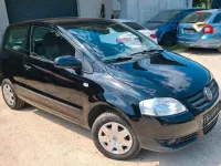 Gebraucht VW Fox 58 PS (42 kW) 2005 Schwarz Kleinwagen
