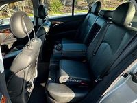 Gebraucht Mercedes E240 Elegance 177 PS (130 kW) 2005 Silber Kombi