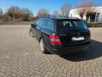 Gebraucht Mercedes C200 136 PS (100 kW) 2010 Schwarz Limousine