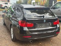 Gebraucht BMW 320 184 PS (135 kW) 2012 Schwarz Kombi