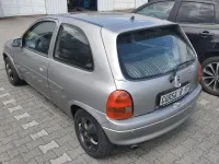 Gebraucht Opel Corsa 90 PS (66 kW) 1997 Grau Kleinwagen