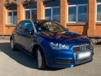 Używany Audi A1 Ambiente 86 KM (63 kW) 2011 Niebieski Hatchback