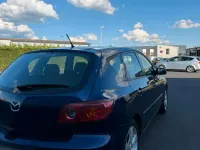 Usata Mazda 3 105 CV (77 kW) 2005 Blu Berlina