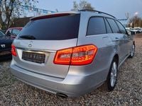 Gebraucht Mercedes E300 252 PS (185 kW) 2012 Silber Kombi