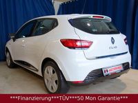 Gebraucht Renault Clio IV LIMITED 73 PS (53 kW) 2016 Weiß Limousine