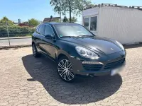 Gebraucht Porsche Cayenne 245 PS (180 kW) 2012 Schwarz SUV