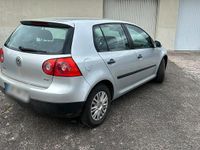 Gebraucht VW Golf V 90 PS (66 kW) 2004 Silber Kleinwagen