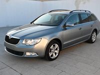 Gebraucht Skoda Superb Ambition 170 PS (125 kW) 2011 Grau Limousine