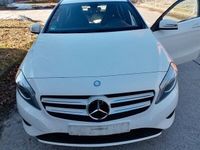 gebraucht Mercedes A180 Bj. 2015 - NEU TÜV