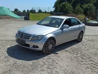 Gebraucht Mercedes C180 156 PS (114 kW) 2007 Silber Limousine