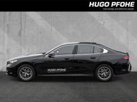 Gebraucht BMW 520 Sport Line 208 PS (152 kW) 2024 Saphirschwarz Limousine