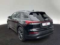 Gebraucht Audi Q4 e-tron S-Line 150 kW (204 PS) 2023 Mythosschwarz metallic SUV