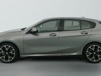 Gebraucht BMW 120 M Sport 163 PS (119 kW) 2025 Skyscraper grau Kleinwagen