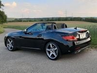 Gebraucht Mercedes SLC200 AMG line 184 PS (135 kW) 2017 Schwarz Cabrio