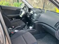 Gebraucht Hyundai i30 126 PS (92 kW) 2008 Grau Kombi