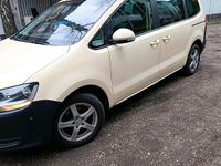 Second-hand VW Sharan 2013 Galben Monovolum