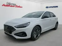 Gebraucht Hyundai i30 GO! 120 PS (88 kW) 2024 Serenity white Limousine