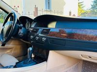 Gebraucht BMW 525 218 PS (160 kW) 2006 Schwarz Kombi