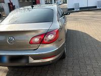 Gebraucht VW Passat 140 PS (102 kW) 2011 Braun Limousine