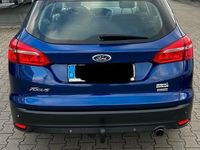 Second-hand Ford Focus 150 CP (110 kW) 2017 Albastru Break
