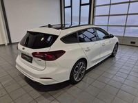 Gebraucht Ford Focus ST-Line 155 PS (114 kW) 2023 Weiß Kombi