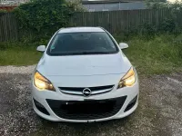 Gebraucht Opel Astra 116 PS (85 kW) 2015 Weiß Kombi