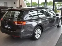 Gebraucht VW Passat Business 150 PS (110 kW) 2021 Grau Kombi