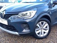 Gebraucht Renault Captur Equilibre 91 PS (66 kW) 2022 Rauchblau marine SUV