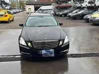 Usata Mercedes E300 231 CV (169 kW) 2011 Nero Station wagon