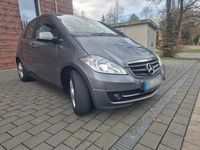 Gebraucht Mercedes A160 95 PS (69 kW) 2009 Grau Limousine