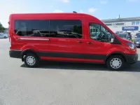 Gebraucht Ford Transit 131 PS (96 kW) 2024 Rot Van / Kleinbus