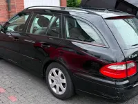 Gebraucht Mercedes E220 170 PS (125 kW) 2007 Schwarz Kombi