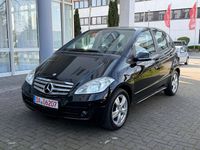 Gebraucht Mercedes A160 95 PS (69 kW) 2009 Kosmosschwarz  metalliclack Kleinwagen