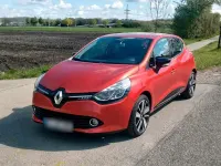 Gebraucht Renault Clio 90 PS (66 kW) 2015 Rot Kleinwagen
