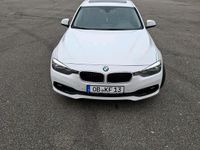 Gebraucht BMW 320 184 PS (135 kW) 2017 Weiß Limousine