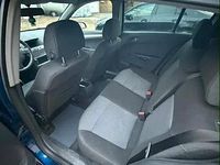 Gebraucht Opel Astra 105 PS (77 kW) 2005 Blau Limousine