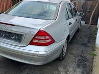 Gebraucht Mercedes C200 122 PS (89 kW) 2004 Silber Limousine