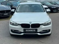 Gebraucht BMW 318 Sport Line 143 PS (105 kW) 2013 Mineralweiss Limousine