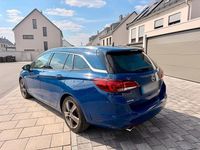 Gebraucht Opel Astra 150 PS (110 kW) 2018 Blau Kombi