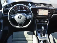 Gebraucht VW Touran Highline 150 PS (110 kW) 2021 Caribbean blue metallic Van / Kleinbus