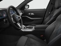 Gebraucht BMW 330 Shadowline 245 PS (180 kW) 2023 Schwarz Kombi