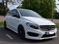 gebraucht Mercedes B200 d UrbanStyle/Nav/Kam/LED/AHK/AMG/Sport