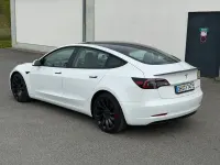 Usado Tesla Model 3 Performance 377 kW (513 CV) 2022 Blanco Berlina