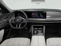 Gebraucht BMW 740 299 PS (219 kW) 2024 Carbonschwarz metallic Limousine