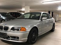 Gebraucht BMW 325 192 PS (141 kW) 2001 Silber Coupé
