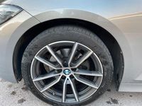 Gebraucht BMW 320 Advantage 190 PS (139 kW) 2022 Grau Kombi