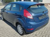 Gebraucht Ford Fiesta 65 PS (47 kW) 2016 Blau Kleinwagen