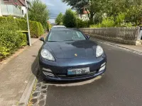 Gebraucht Porsche Panamera 4S Sport 400 PS (294 kW) 2011 Blau Kleinwagen